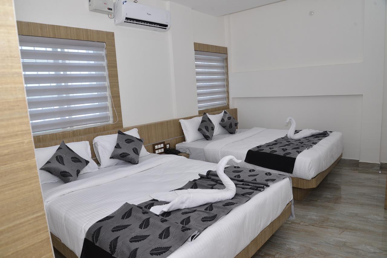 Suroor Tourist Home 维拉杰佩特 外观 照片